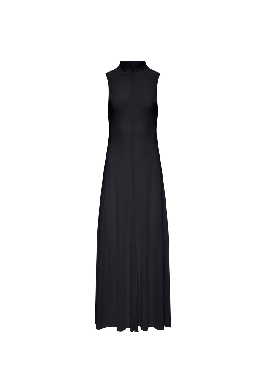 FEB_GHOST-MANNEQUIN_060
