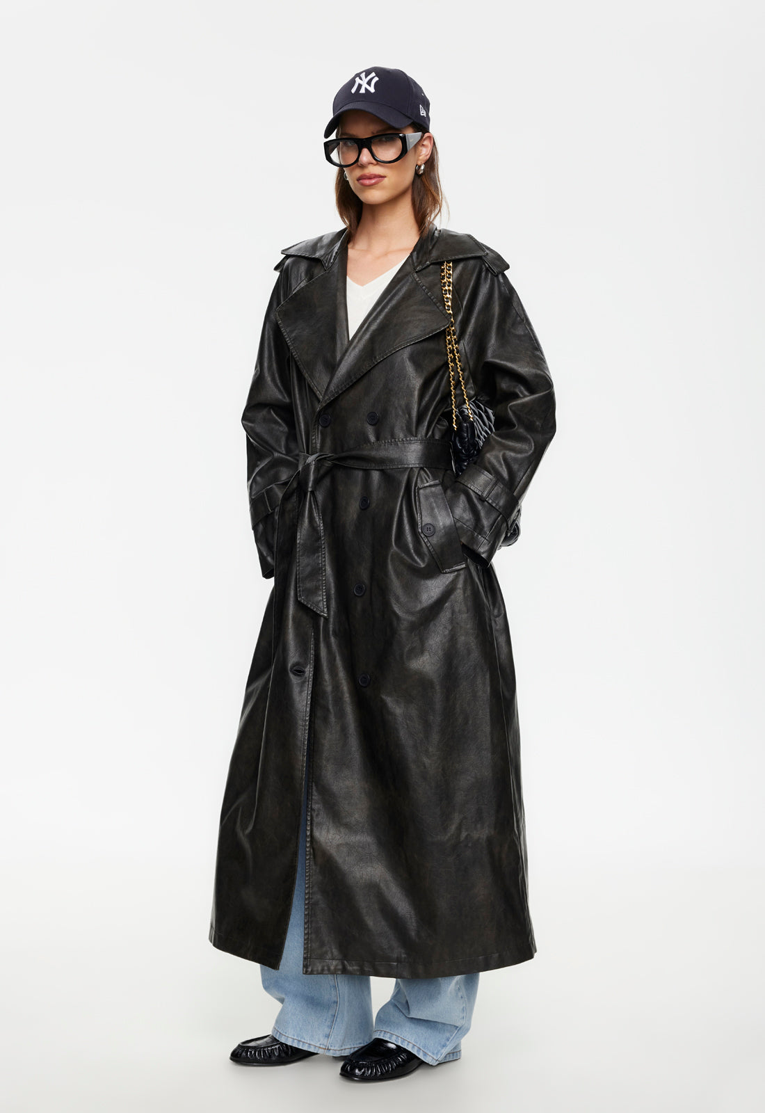 Off Duty Coat | Washed Onyx | Lioness – LIONESS FASHION USA
