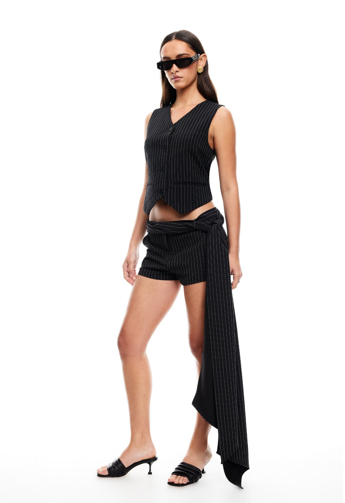 LEO SHORT - ONYX PINSTRIPE