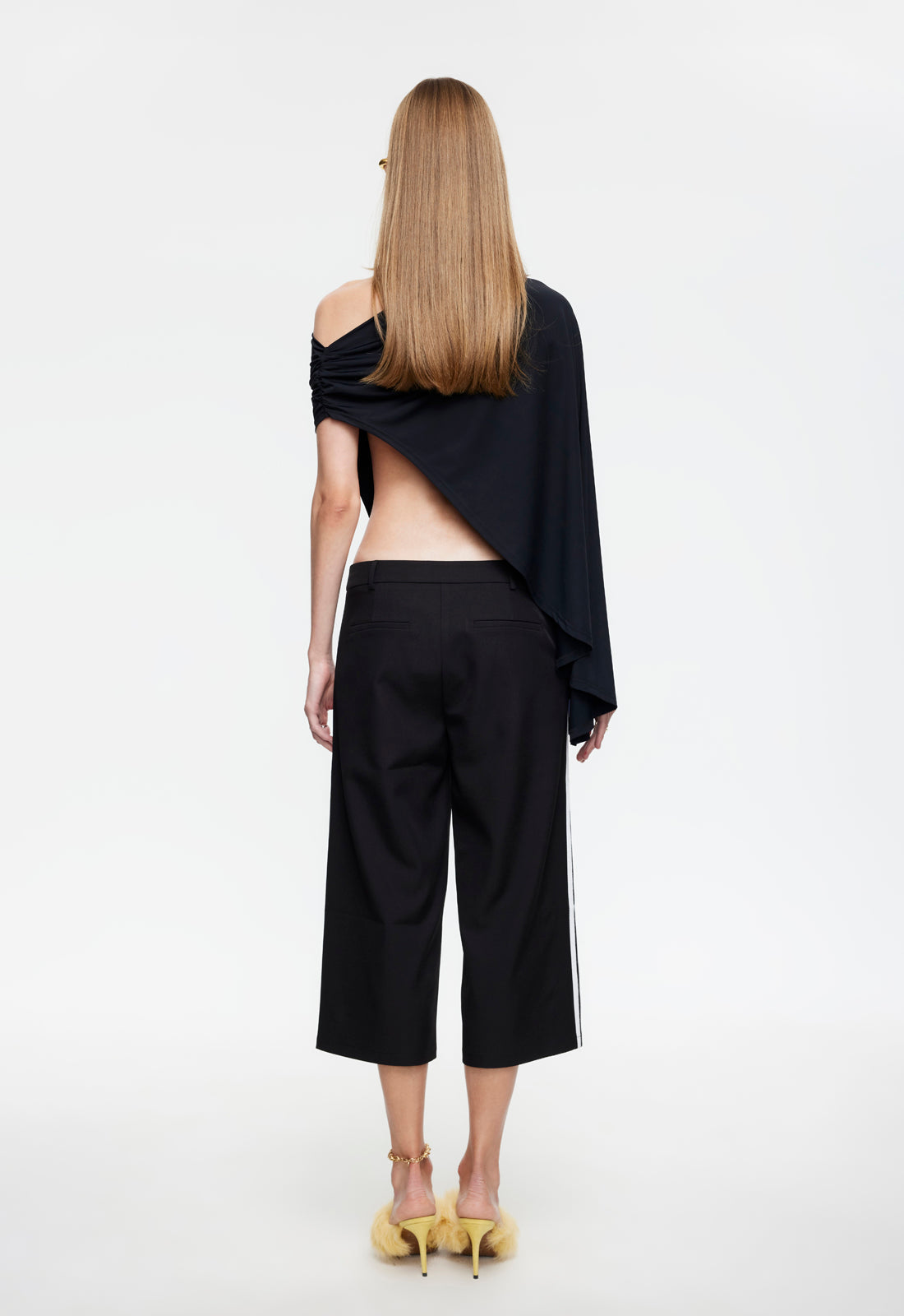 REBORN PONCHO - NOIR