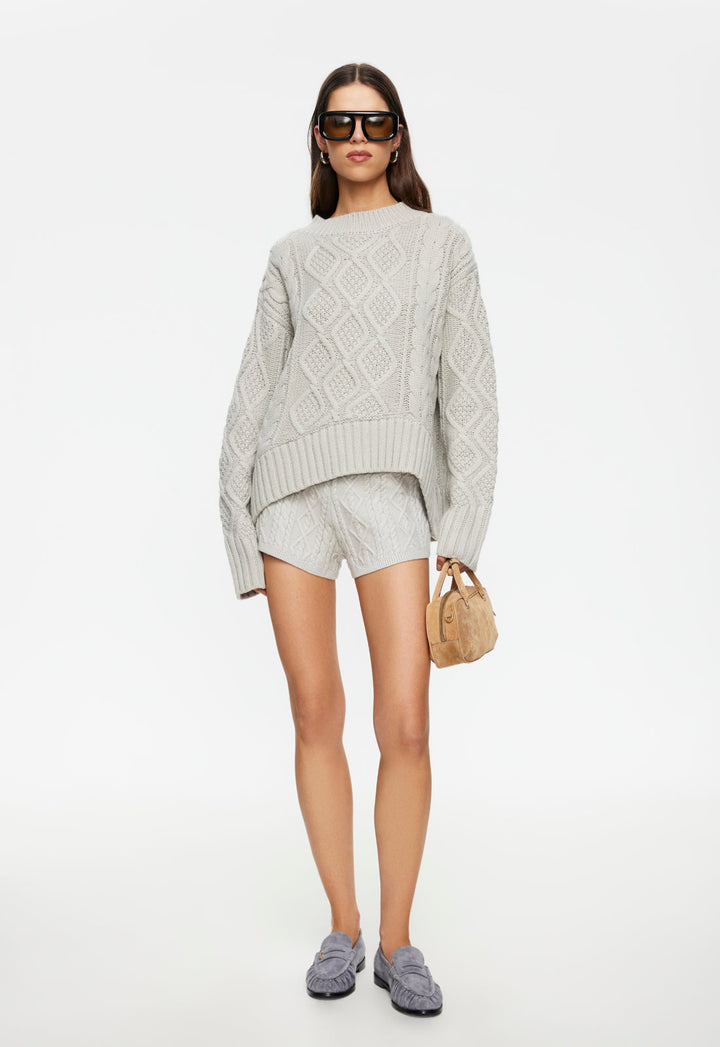 HOUSEWIFE KNIT SHORT - ASH CABLE