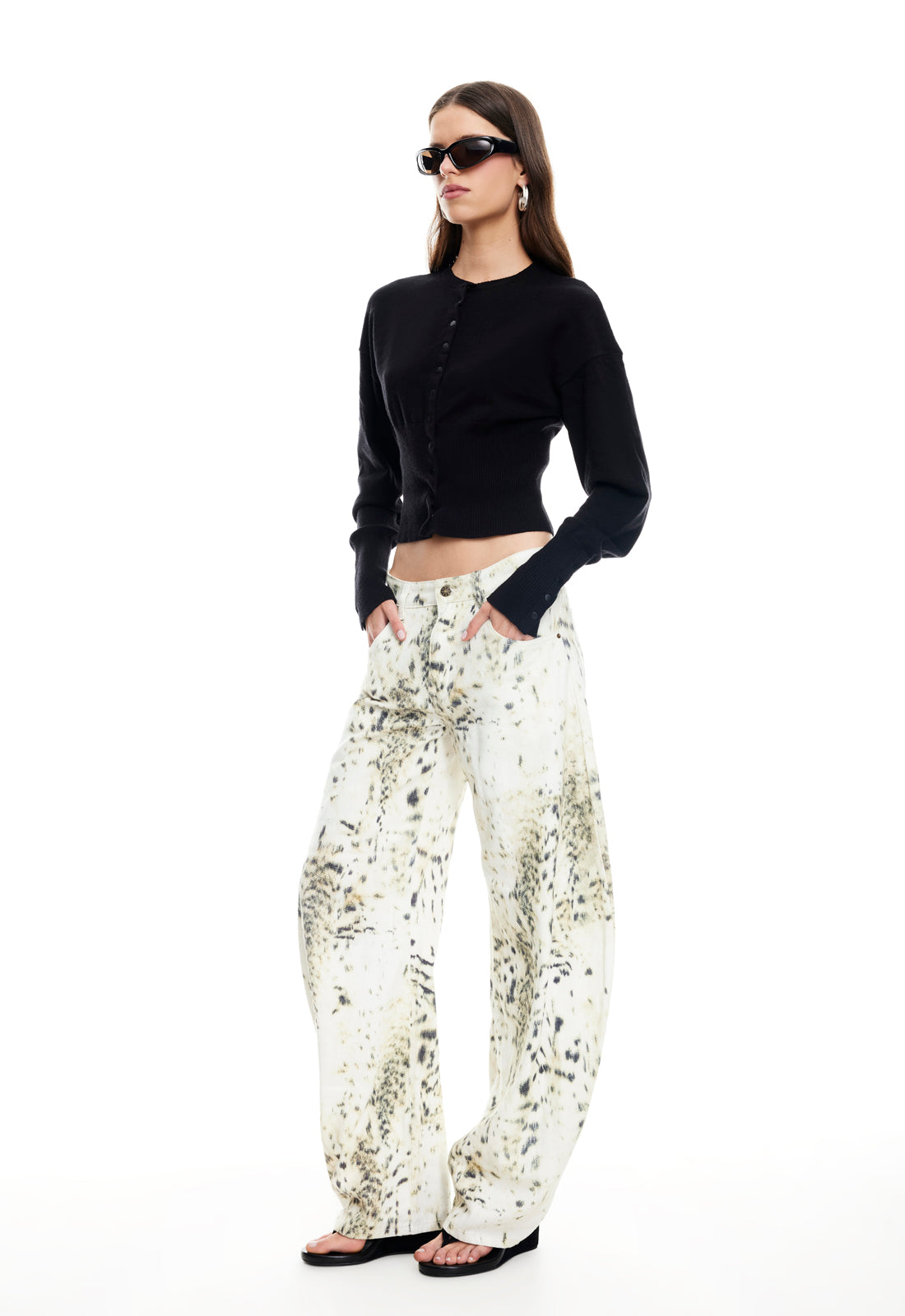 HEAD IN THE CLOUDS CARDIGAN - ONYX